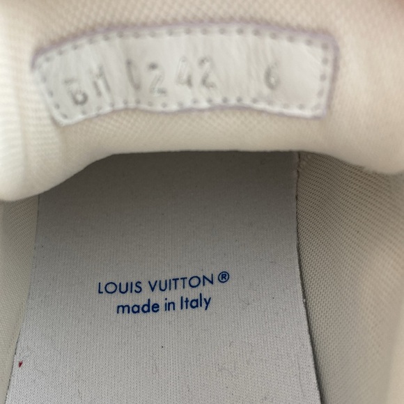Louis VuittonTrainer White Blue Signature - Picture 7 of 16